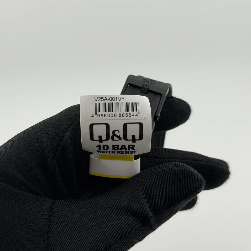 ساعت کیو اند کیو مدل V25A-001VY